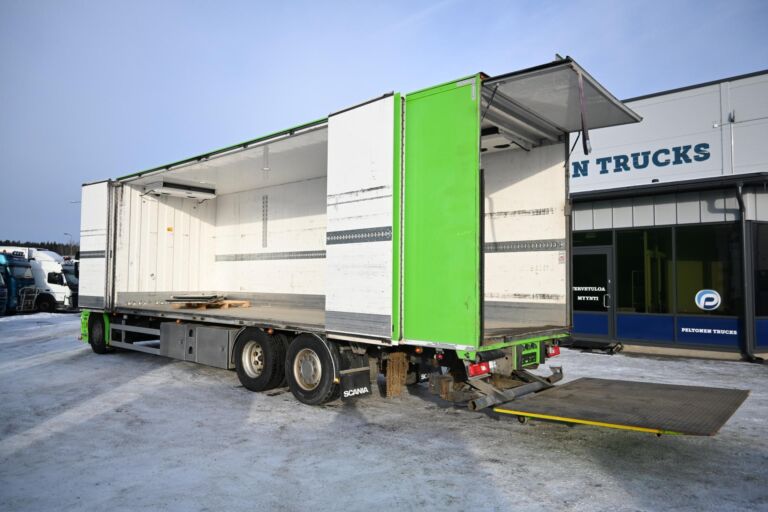 Scania P410 6x2*4 Carrier Supra