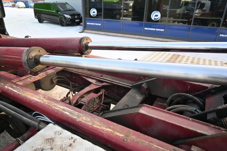 Scania R480 6x2*4 502tkm