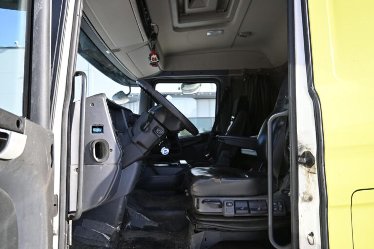 Scania R520 8x2 V8 koukku