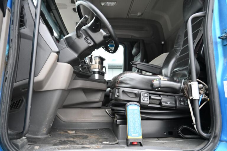 Scania R580 8x4*4 Tridem JOAB 24T