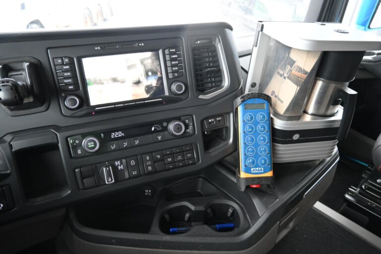 Scania R580 8x4*4 Tridem JOAB 24T