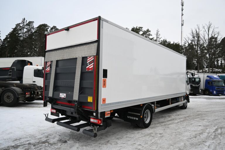 Volvo FL210 4x2