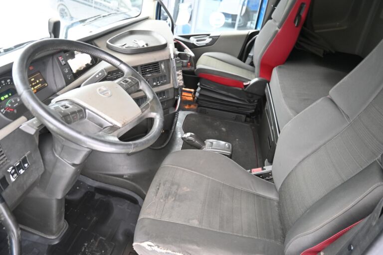 Volvo FH500 8x4 Tridem