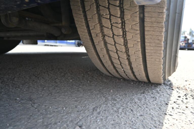 Scania R650 8x4*4 Tridem