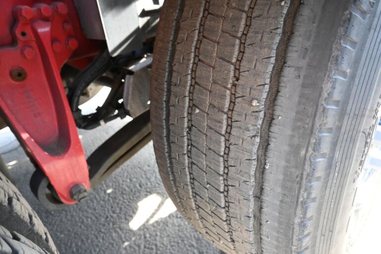 Scania R650 8x4*4 Tridem