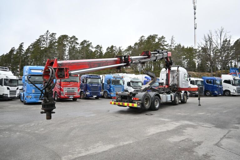 Scania R500 8x2 HIAB 244 & Multilift