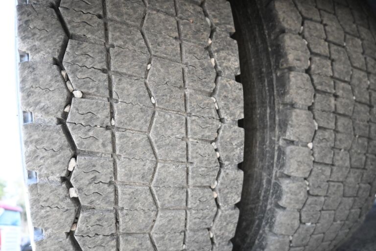 Scania R560 8x4*4 Tridem koukkuauto