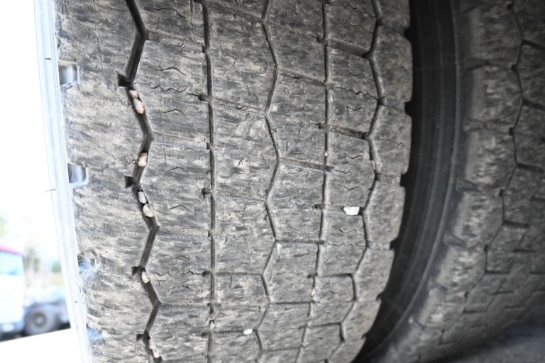 Scania R560 8x4*4 Tridem koukkuauto