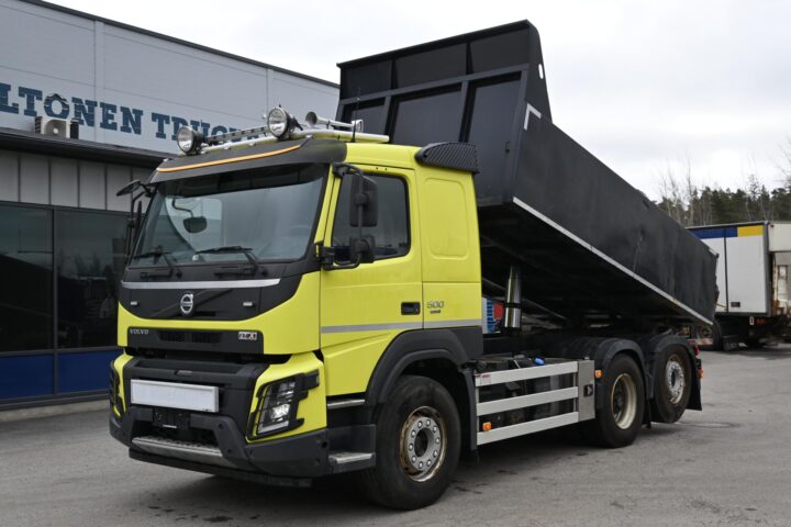 Volvo FMX500 6×2 Maansiirtoauto