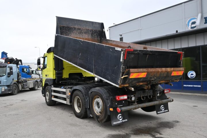 Volvo FMX500 6×2 Maansiirtoauto