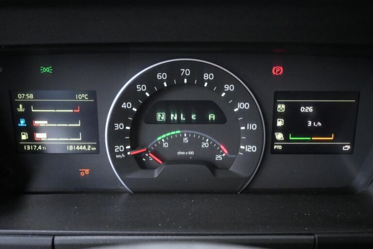 Volvo FMX500 6x2 Maansiirtoauto