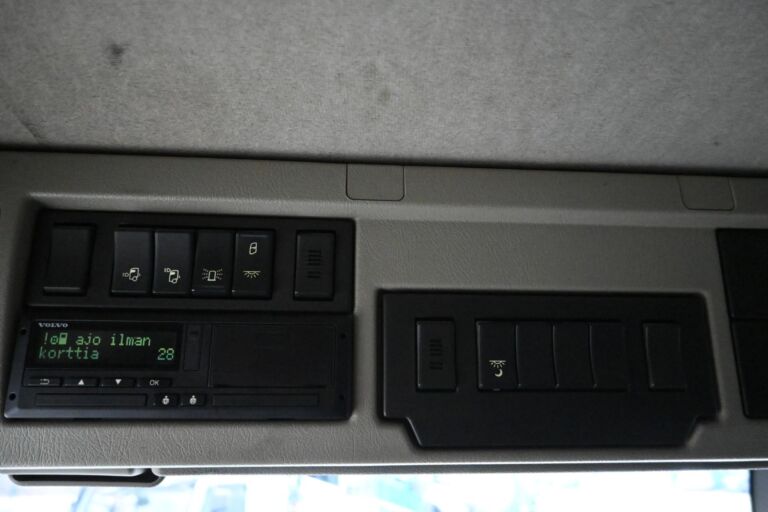 Volvo FMX500 6x2 Maansiirtoauto