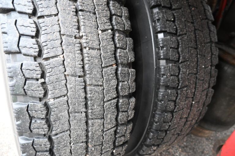 Scania R580 8x4 koukkuauto