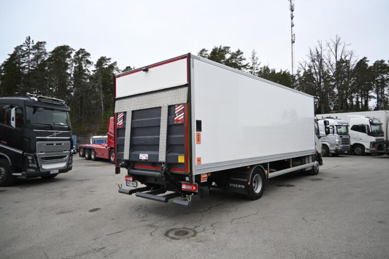 Volvo FL210 4x2