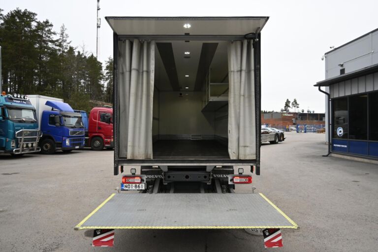 Volvo FL210 4x2