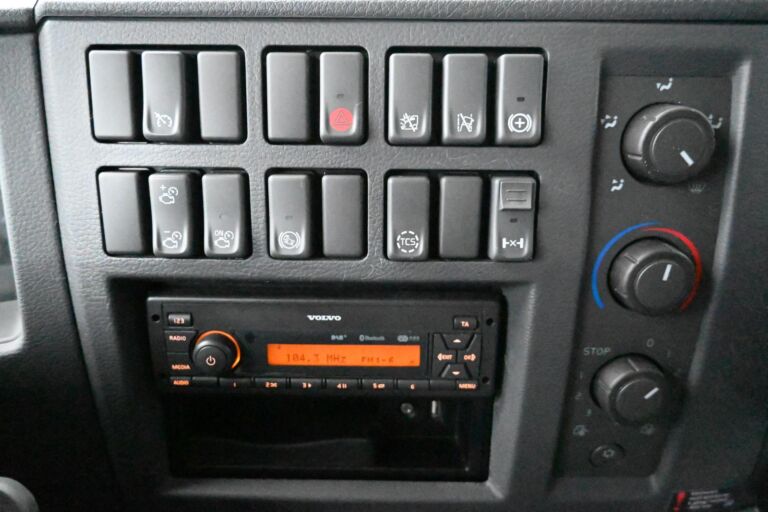 Volvo FL210 4x2