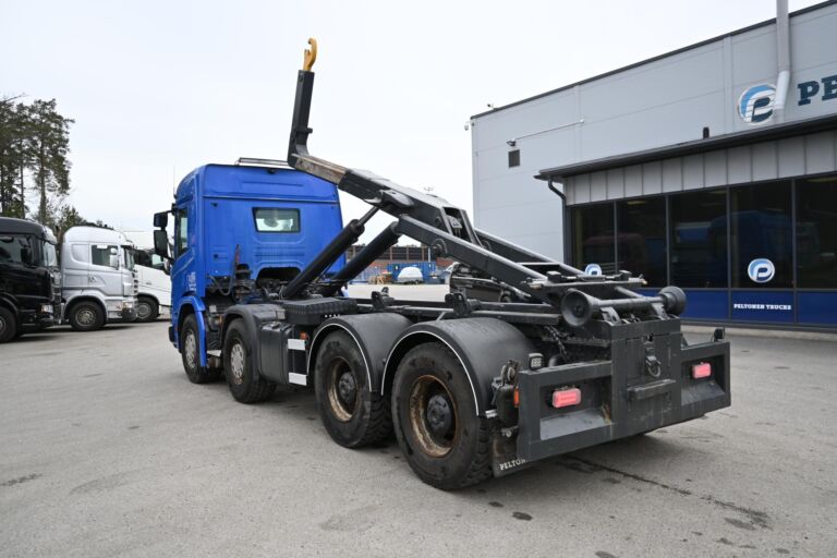 Scania P450 8x4 Tulossa