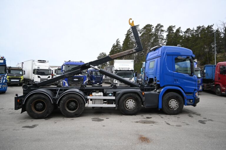 Scania P450 8x4 Tulossa