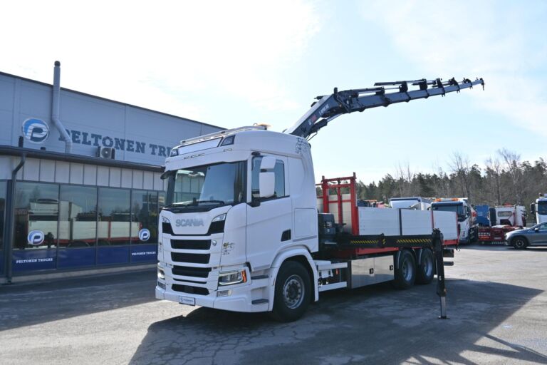 Scania R500 6x2 HIAB 302 7+1