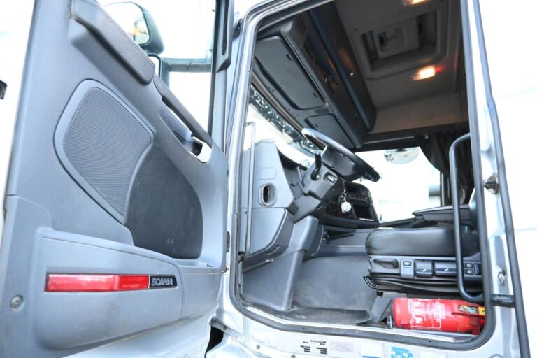 Scania G490 8x4 Maansiirto