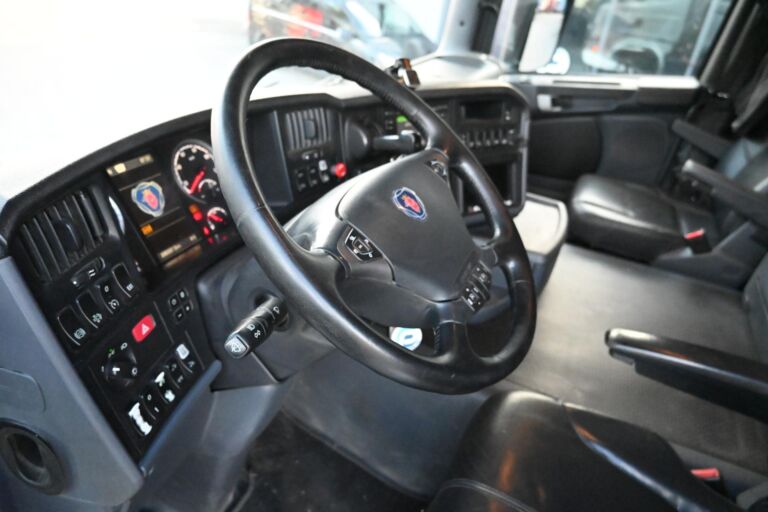 Scania G490 8x4 Maansiirto