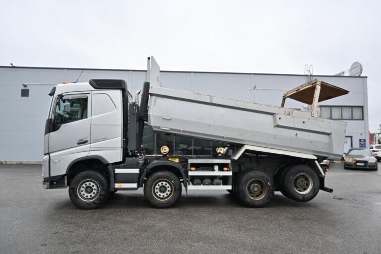 Volvo FH500 8x4 Maansiirto