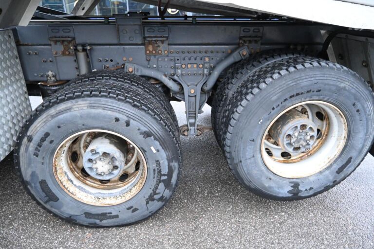 Volvo FH500 8x4 Maansiirto