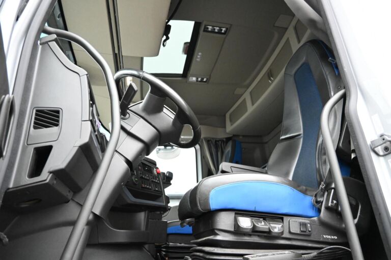 Volvo FH500 8x4 Maansiirto