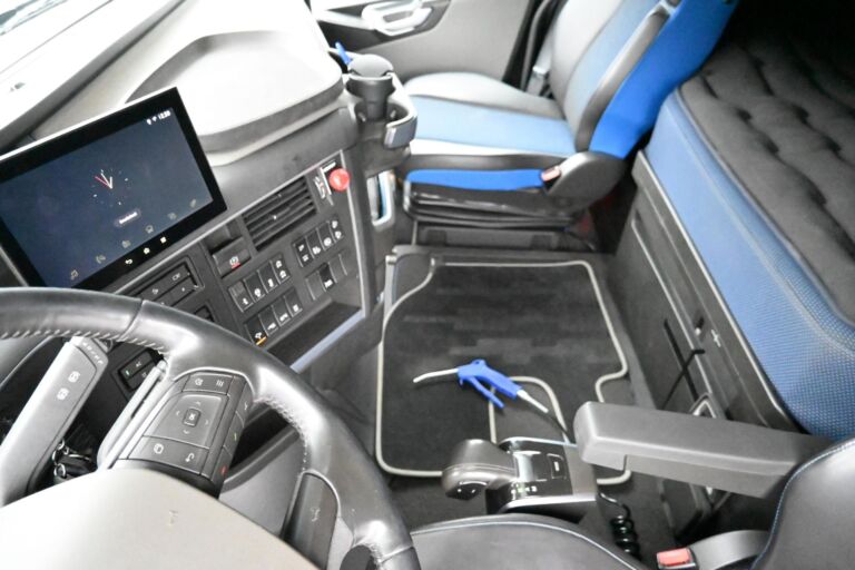 Volvo FH500 8x4 Maansiirto