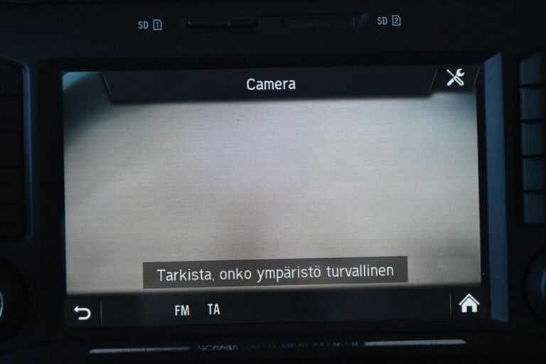 Scania R450 6x2 umpikaappi