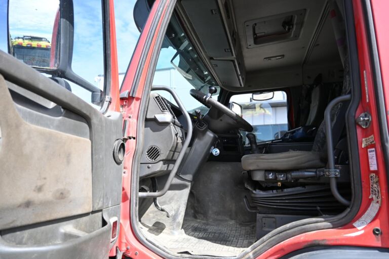 Volvo FM420 6x2 EFFER 310 5+1