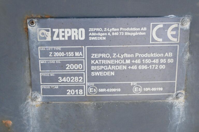 Scania P320 4x2