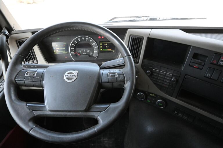 Volvo FMX500 6x2*4 146tkm