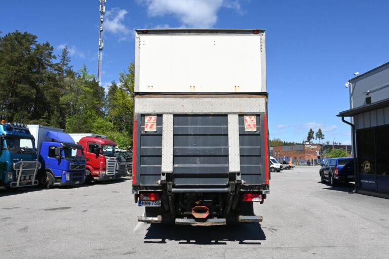 Scania P400 6x2