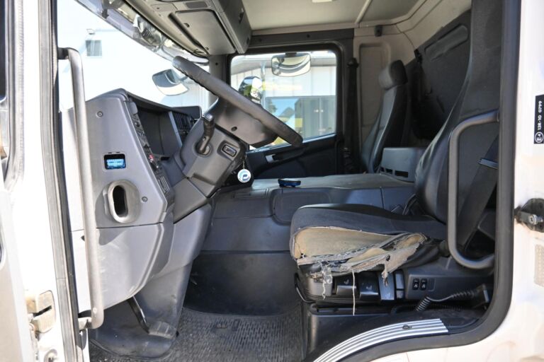 Scania P400 6x2