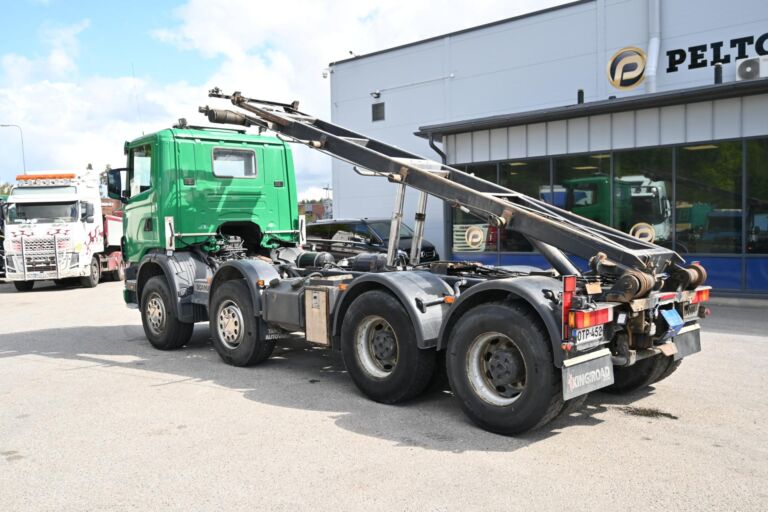 Scania R124 vaihtolava-auto