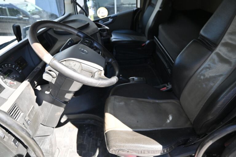 Volvo FH540 8x4 Euro 6