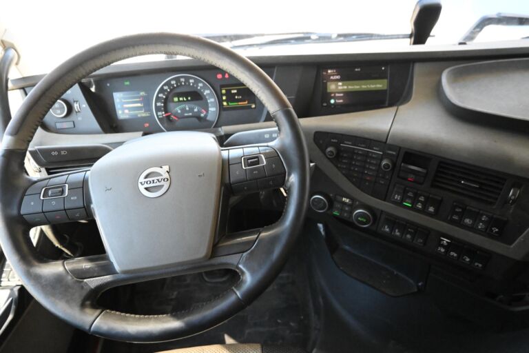 Volvo FH540 8x4 Euro 6