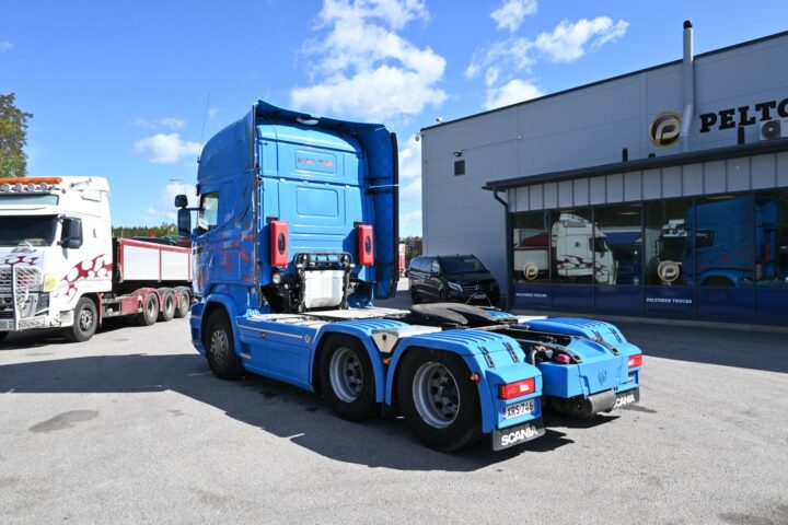 Scania R580 6×4 ADR