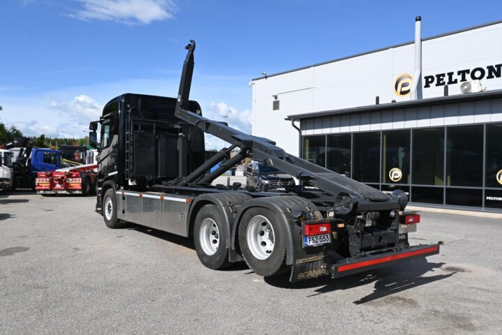 Scania R580 6×2 V8 286tkm