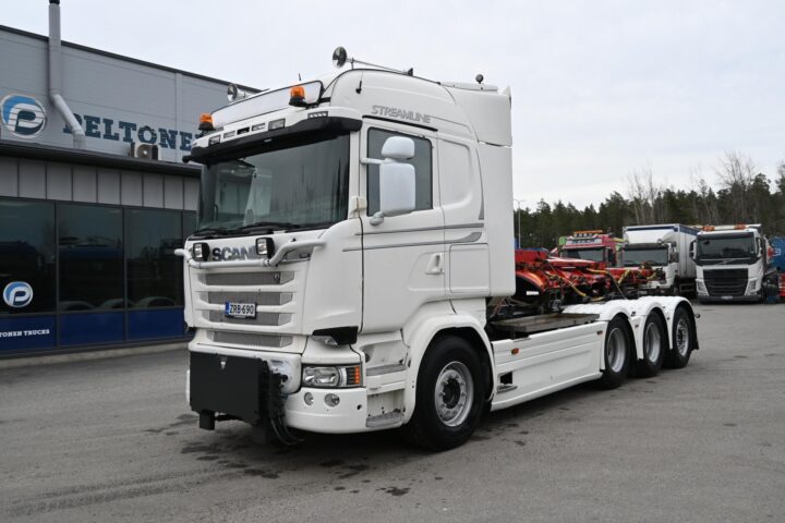 Scania R580 8×4