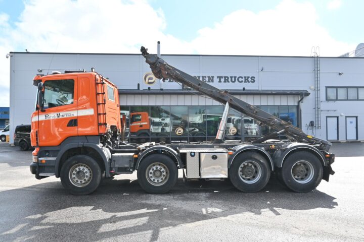 Scania R500 8×4 Rautajouset