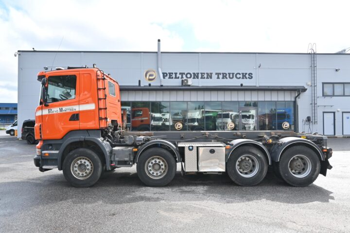 Scania R500 8×4 Rautajouset