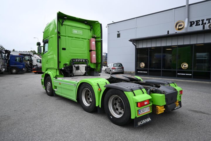 Scania R730 6×4 ADR