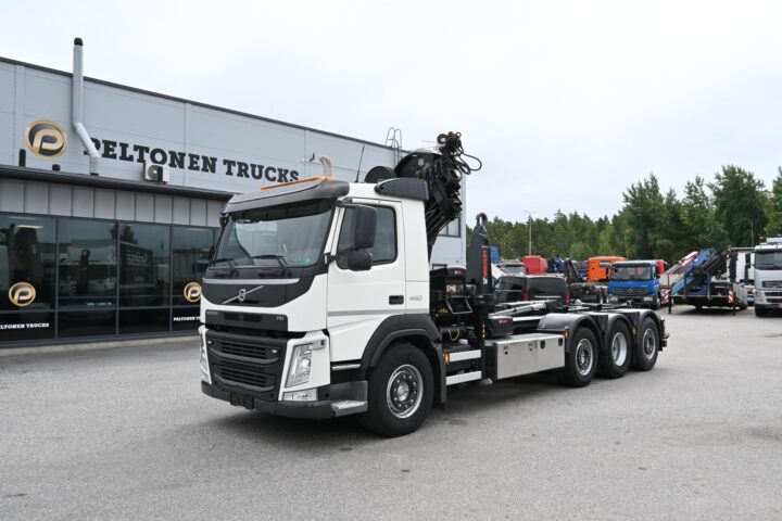 Volvo FM460 8×2 Tulossa
