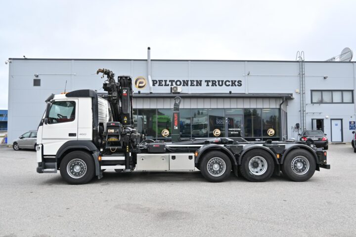 Volvo FM460 8×2 Tulossa