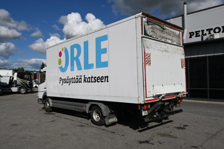 Mercedes-Benz Atego 816