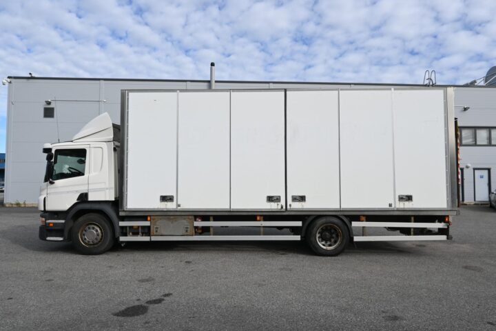 Scania P320 4×2