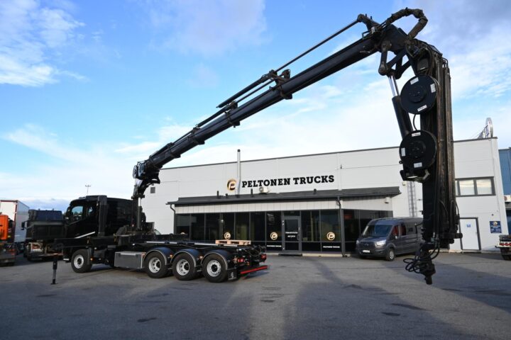 Volvo FH500 8×4*4 Tridem