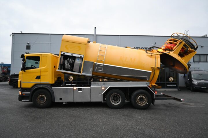 Scania G400 6×2*4